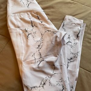 Buffbunny white marble limitless legging; worn once; size small EUC
